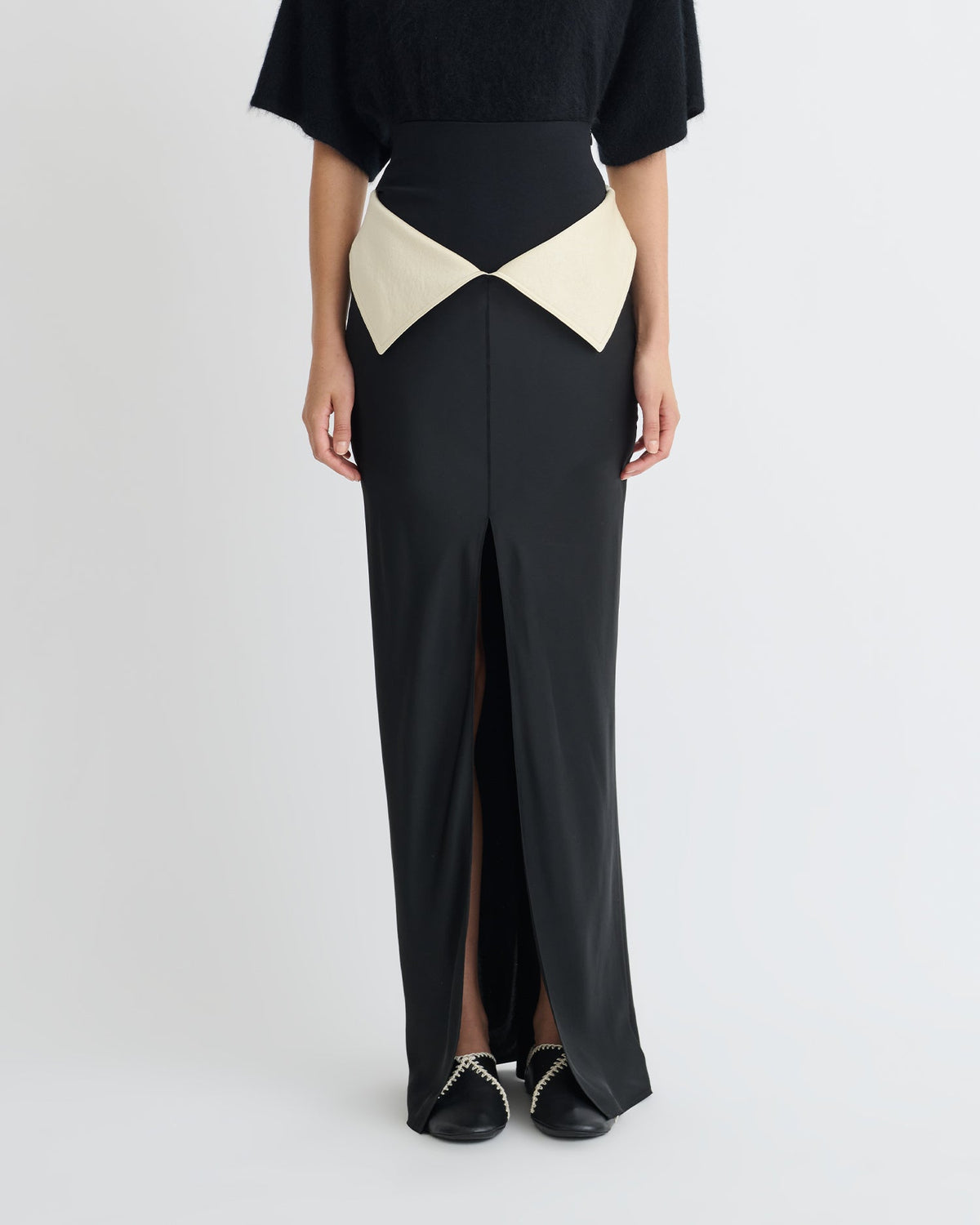 Mentari Maxi skirt - Black/Ecru | Nanushka