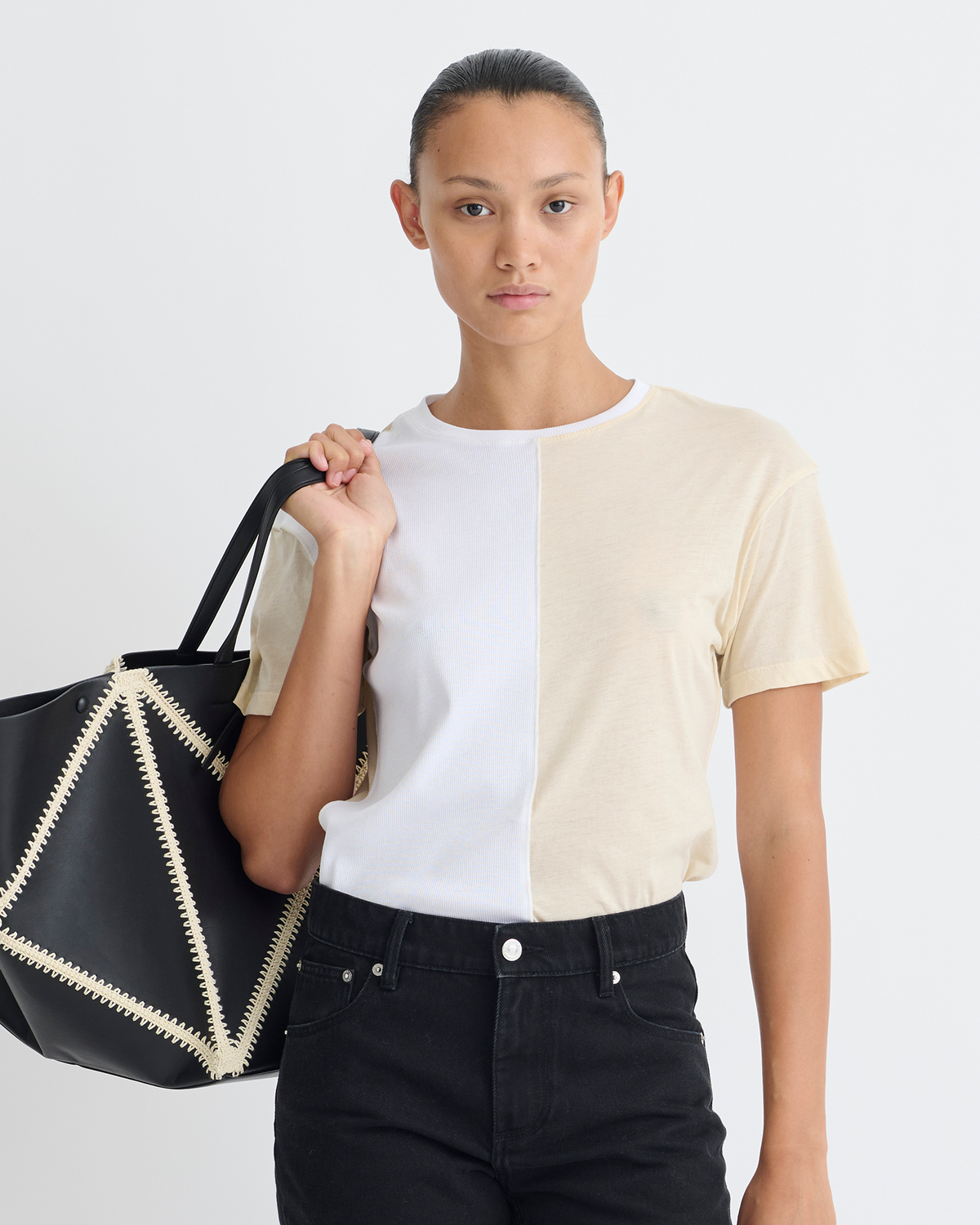Hove T-shirt - White/Eggshell | Nanushka