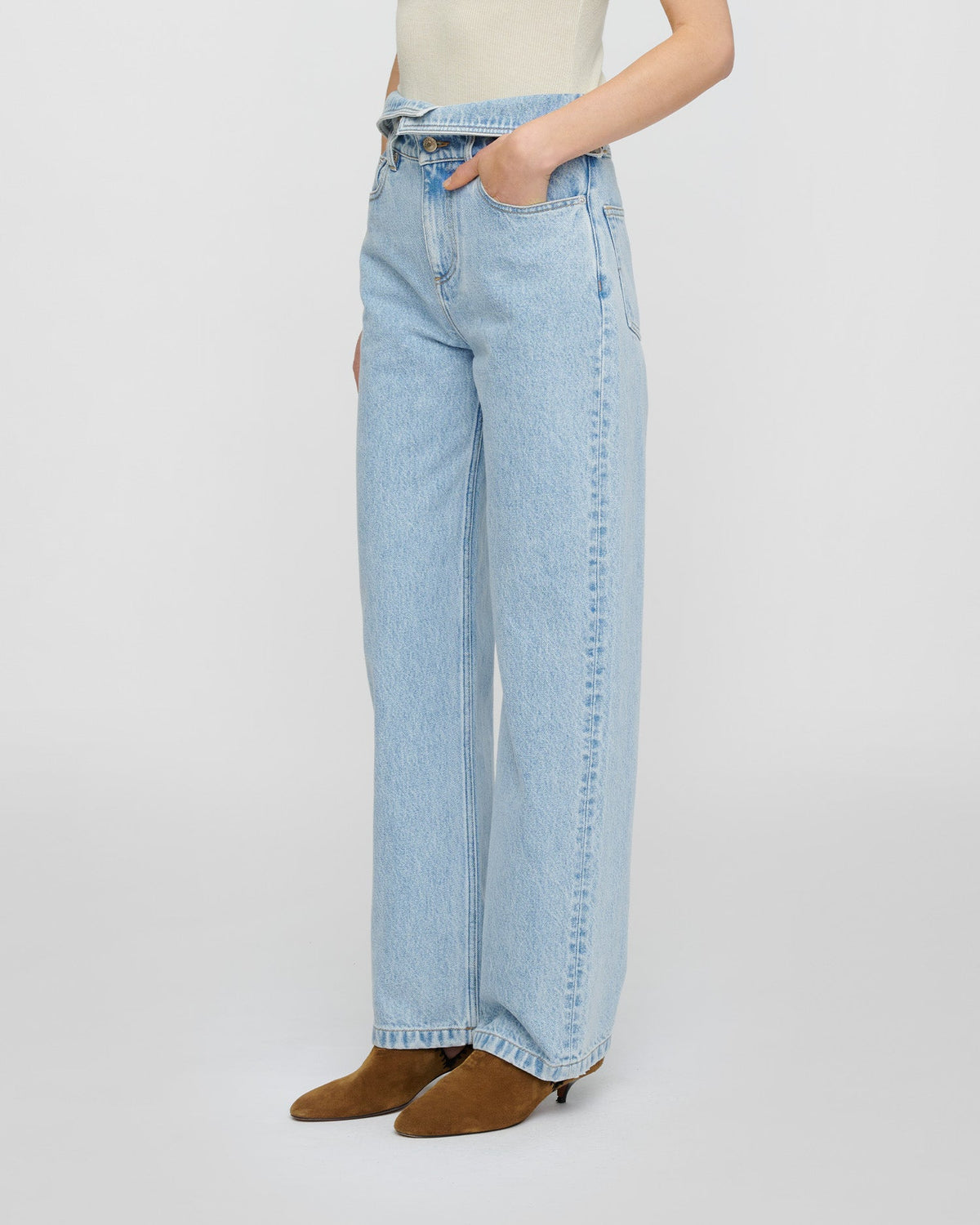 Akiva Jeans - Washed Blue | Nanushka