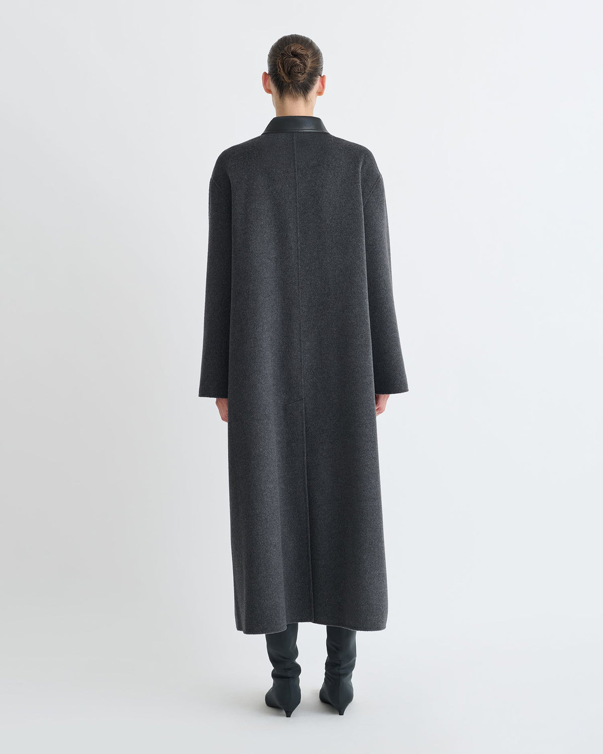 Rowina Regenerated leather coat - Grey Melange/Black | Nanushka