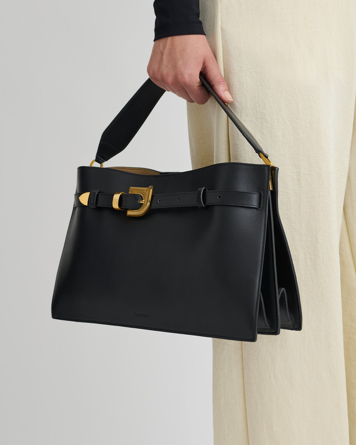Harmonica Leather bag - Black | Nanushka