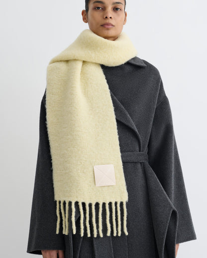Fluff Scarf - Moonbeam | Nanushka