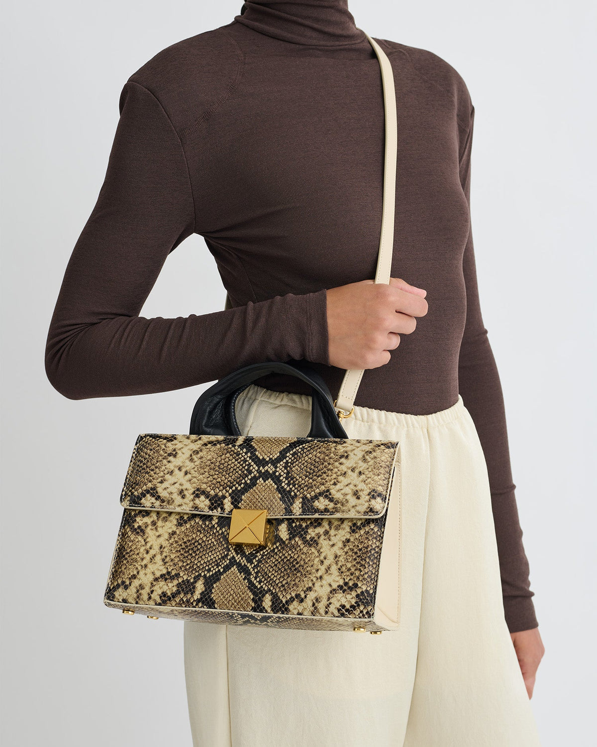 Sandi Lock Embossed leather bag - Snake | Nanushka