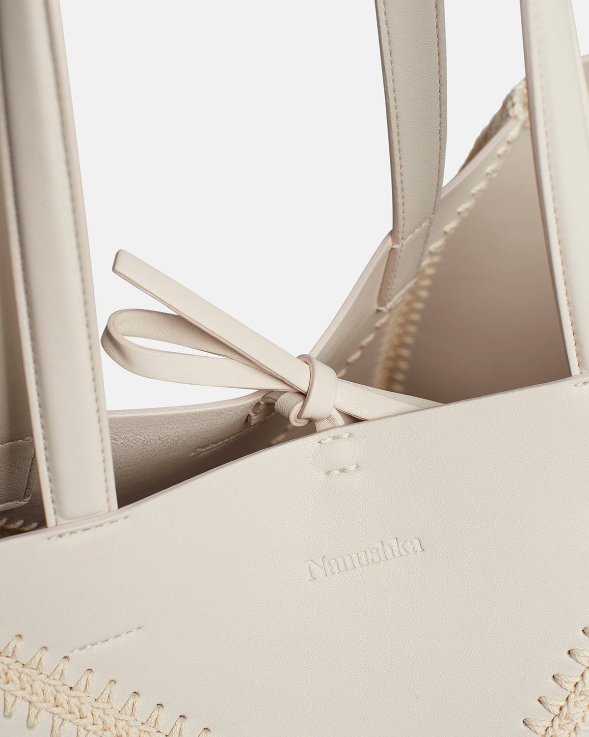 Origami Tote Alt-Nappa crochet tote - Off White/Crème | Nanushka