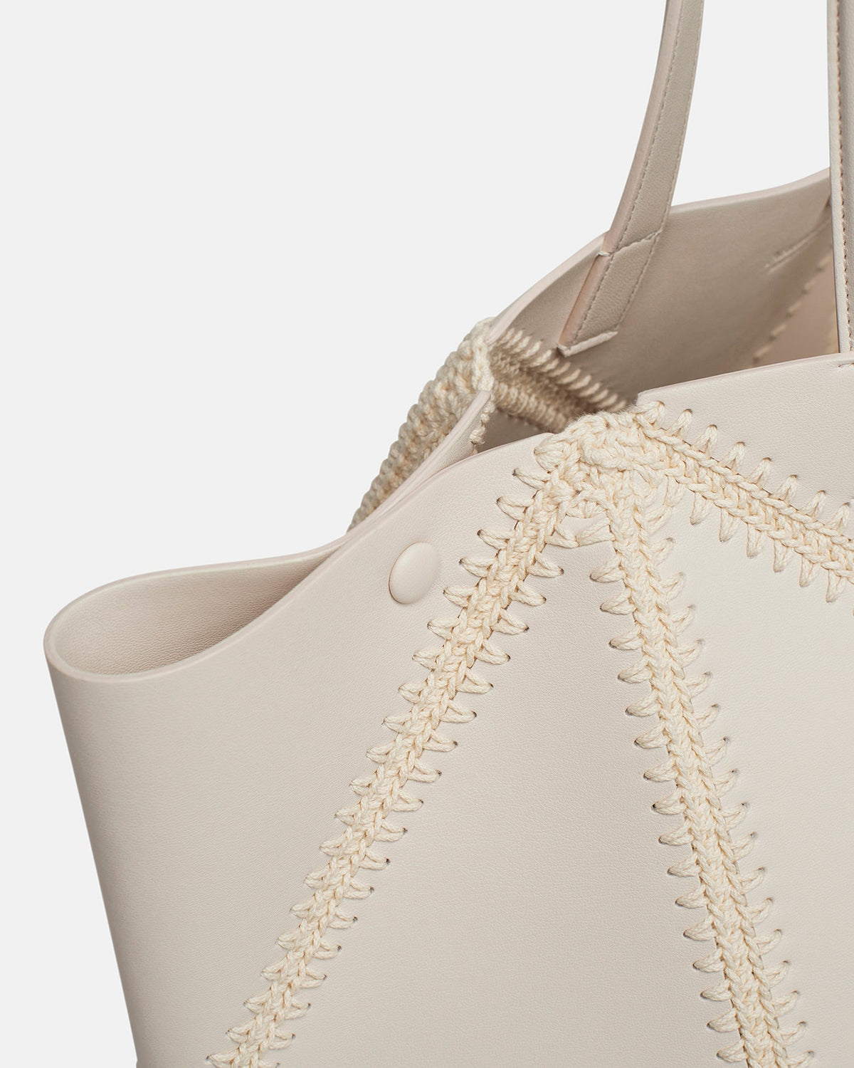 Origami Tote Alt-Nappa crochet tote - Off White/Crème | Nanushka
