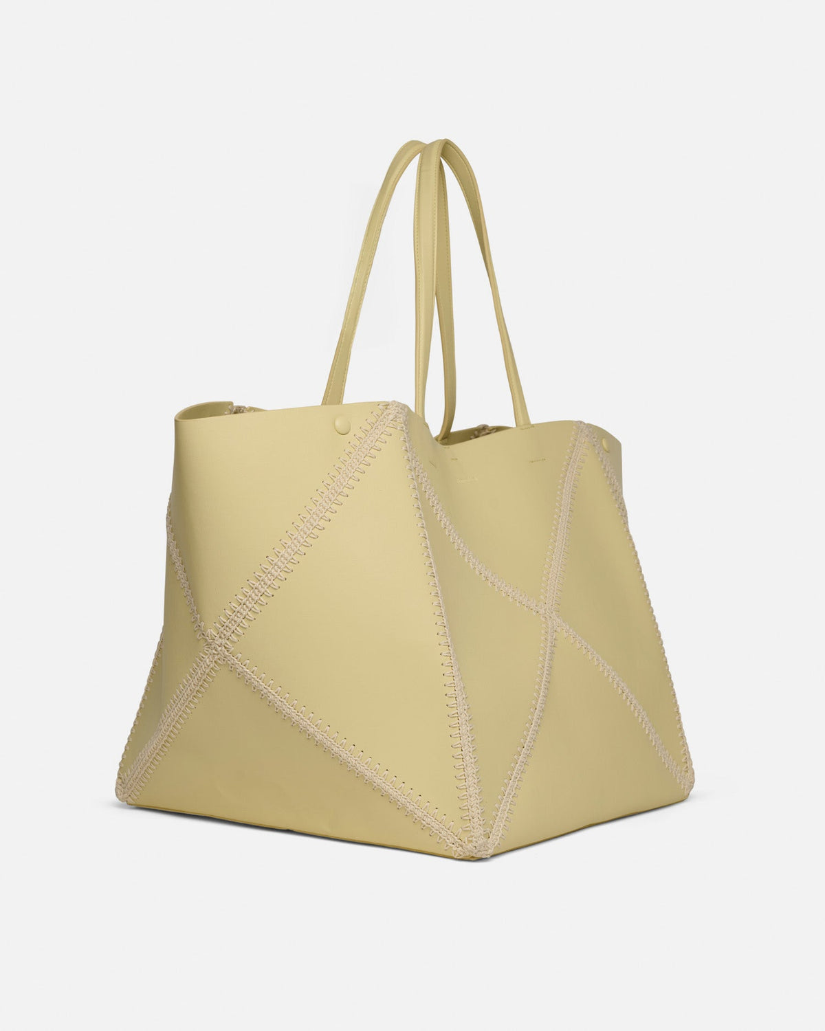 Origami Tote Large Alt-Nappa crochet tote - Moonbeam/Crème | Nanushka
