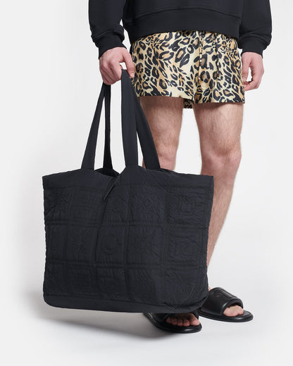 Symbol Quilted tote bag - Black | Nanushka