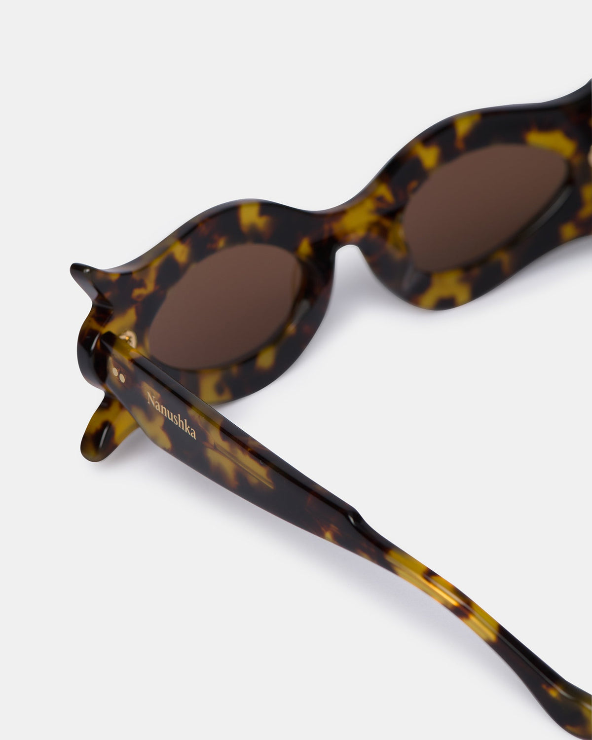 Tully Bioplastic sunglasses - Dark Amber | Nanushka