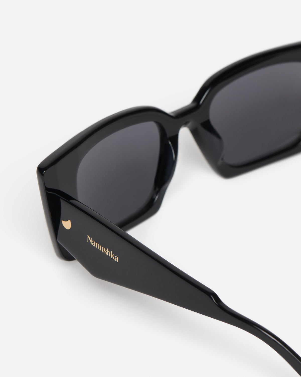 Carmel Bioplastic sunglasses - Black | Nanushka