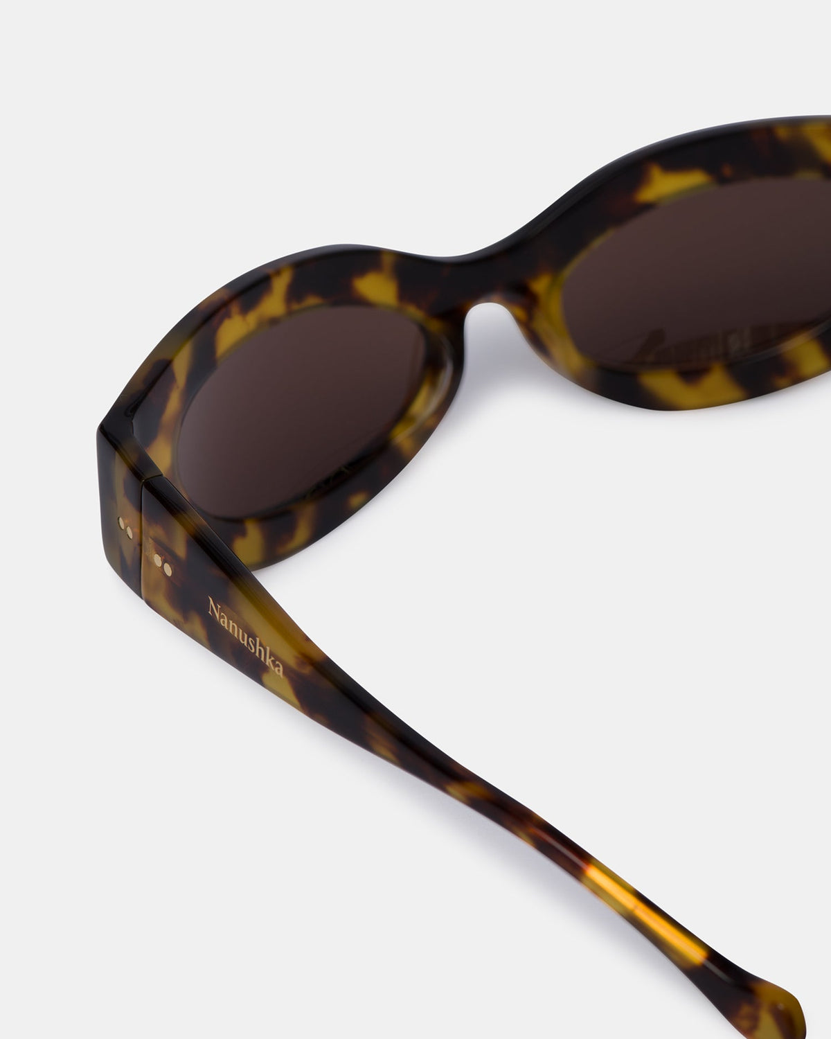 Trysta Bioplastic sunglasses - Dark Amber | Nanushka