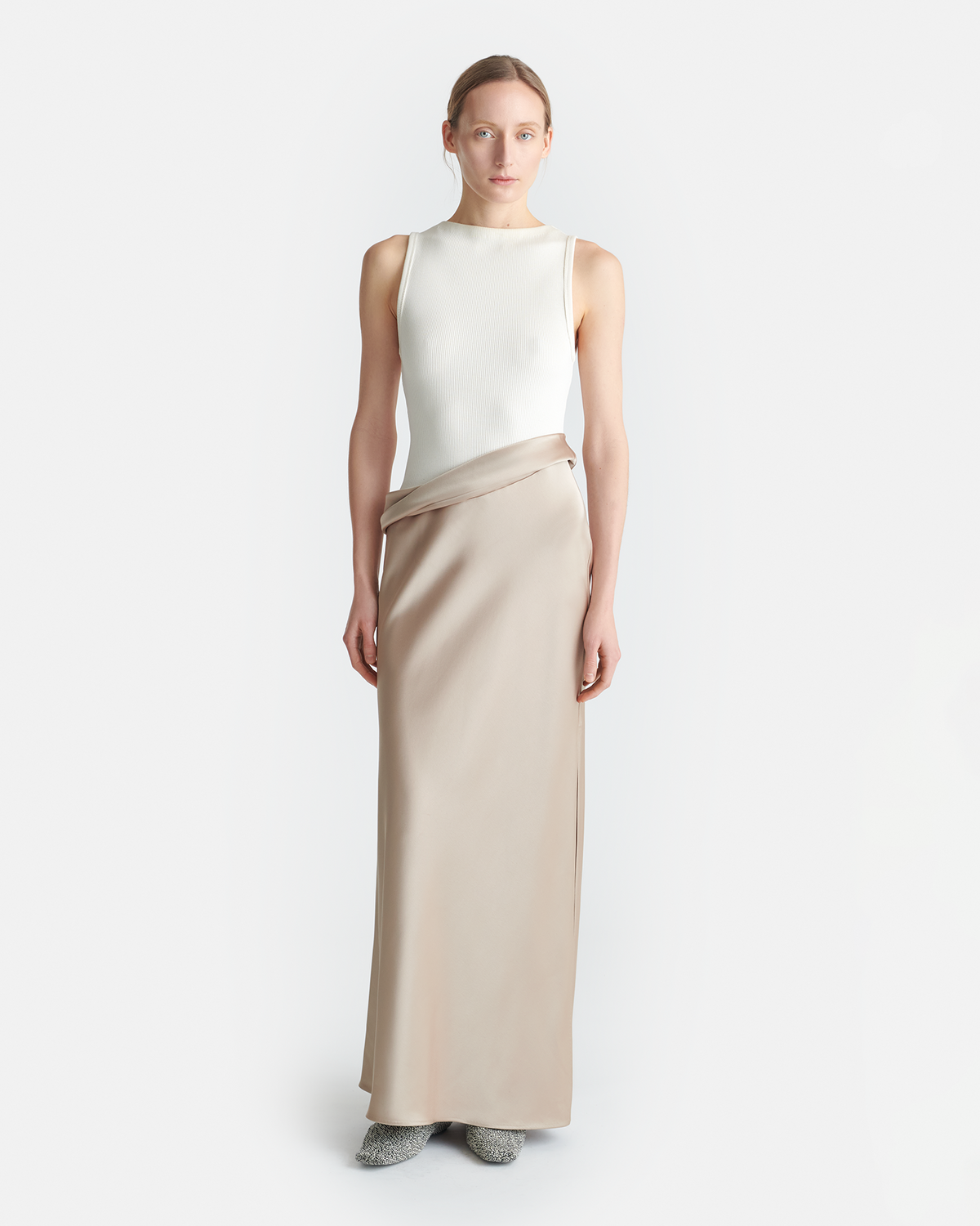 Cobee Long dress - Dune/Creme | Nanushka