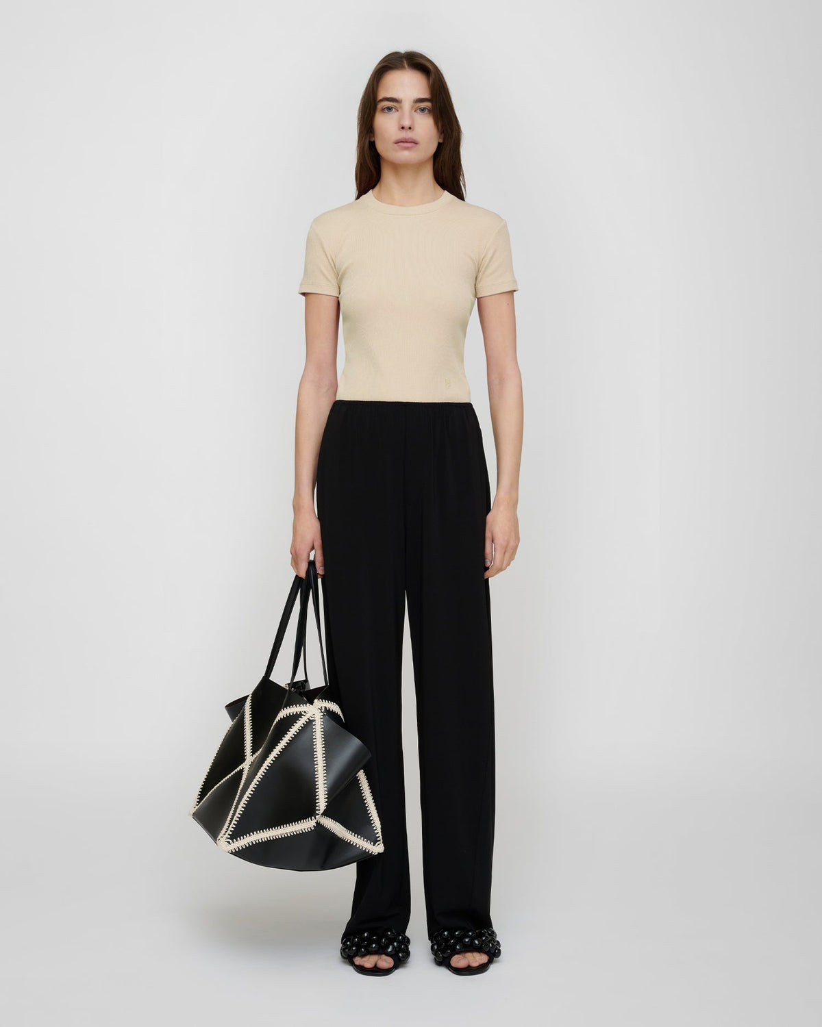 Axton T-shirt - Creme | Nanushka