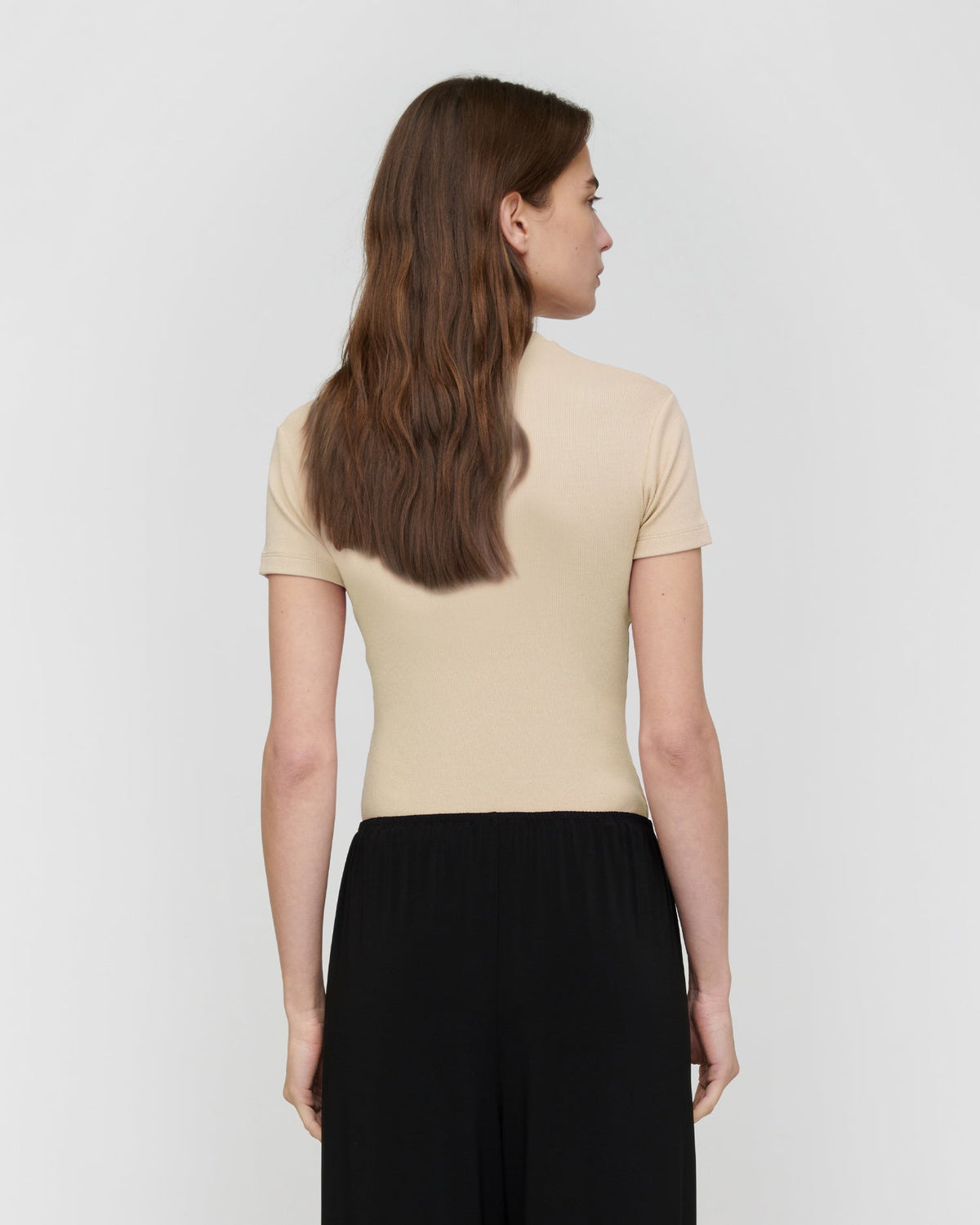 Axton T-shirt - Creme | Nanushka