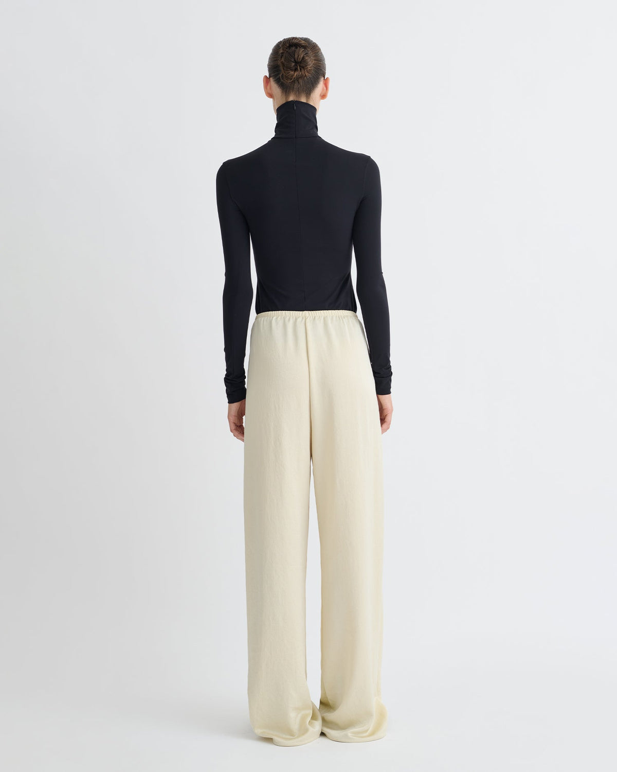 Arvenn Pants - Ecru | Nanushka