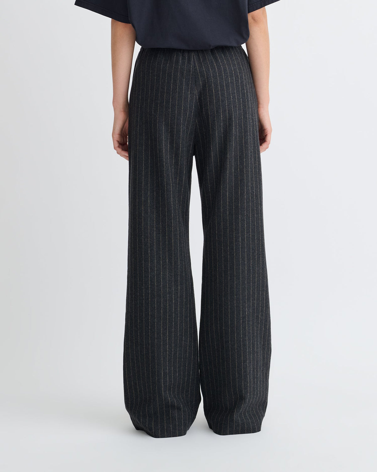 Arvenn Pants - Black/Grey | Nanushka