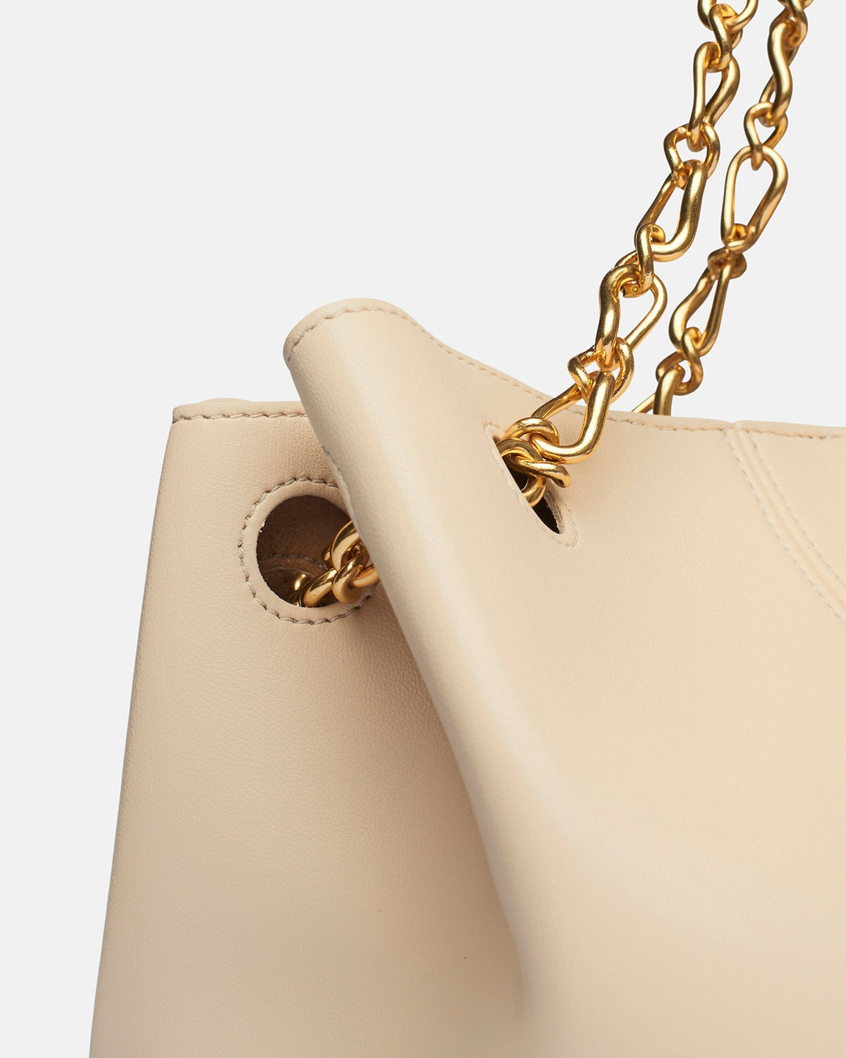 THE GATHER BUCKET Alt-nappa bucket bag - Creme - Nanushka | Nanushka